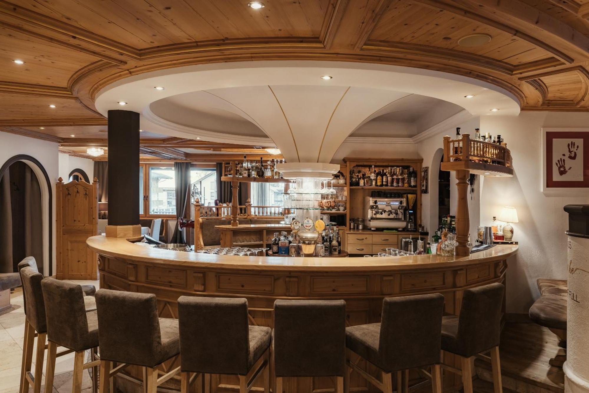 Hotel Antines Ла-Вілла Екстер'єр фото
