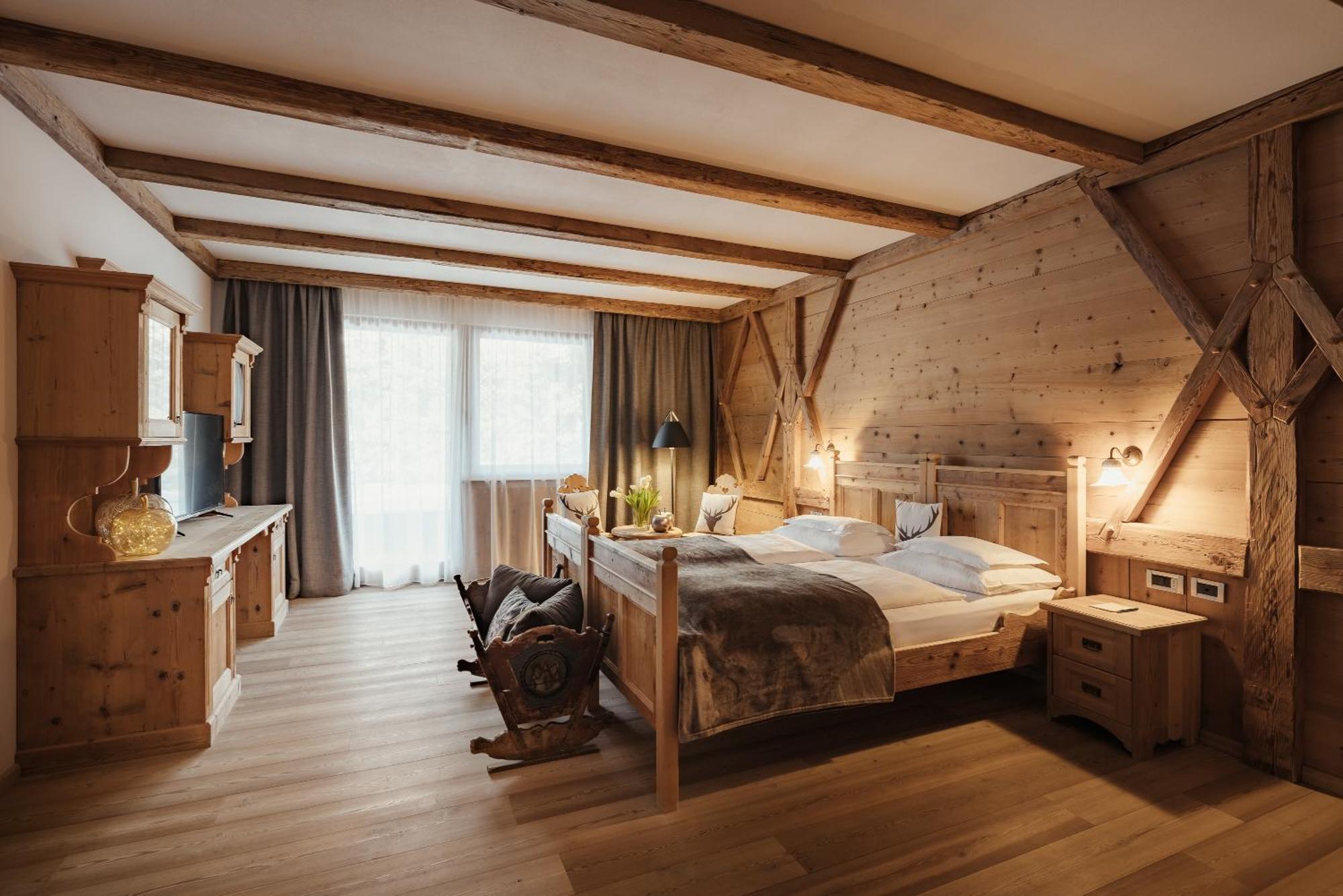 Hotel Antines Ла-Вілла Екстер'єр фото